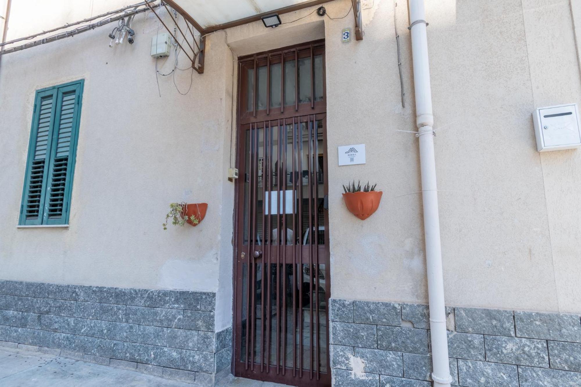 Ribera Apartment Palermo Exterior photo